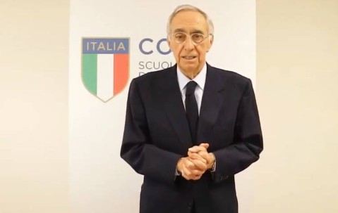 时任意足协主席谈电话门：剥夺尤文意甲冠军合理，但不该授予国米