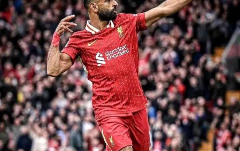 两亿新援压阵！利物浦季前赛战衰落米兰，草皮质量引关注？