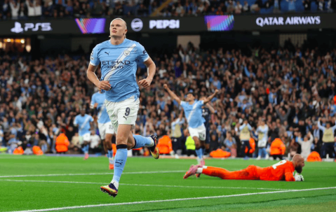 欧冠之夜：哈兰德破纪录曼城2-0那不勒斯 拉什福德双响巴萨2-1纽卡