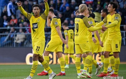 德甲意甲争夺战：22岁雷纳转会生变，门兴紧急加入搅局帕尔马