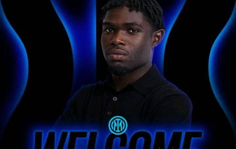 国米凌晨官宣国青新星加盟，范佩西欧冠失银靴遭嘲笑