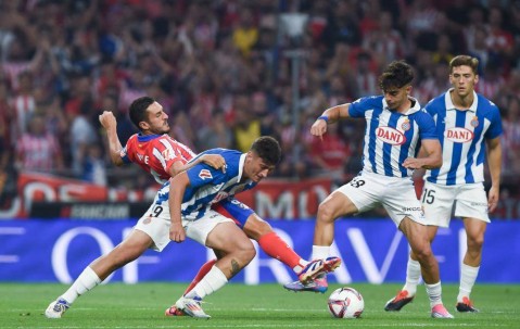 西甲焦点战：西班牙人主场迎战马德里竞技，加泰罗尼亚韧性与首都铁血的碰撞