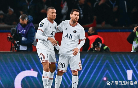 姆巴佩、C罗、梅西，他们在24岁的时分，数据怎么，哪个最强？