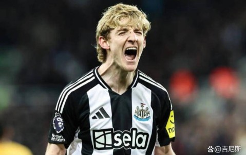 2-1！巴萨开门红，5000万先生脱离曼联，欧冠9分钟两球，滑跪庆贺