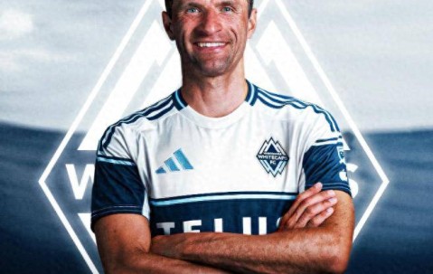 1夜4大转会确定！穆勒新东家确定，切尔西第5签，德甲冠军遭肢解