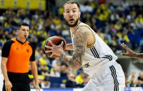 前马刺中锋将离开效力3年的老东家，他还会继续留在法甲赛场吗？