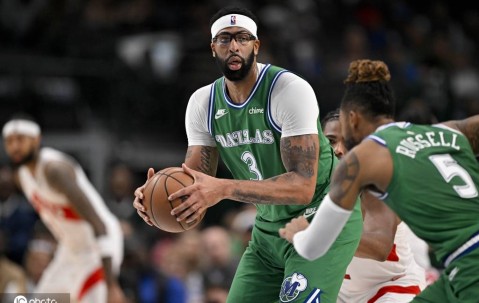 浓眉25+10巴恩斯空砍33+11 独行侠胜猛龙