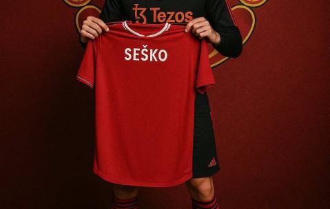 谢什科曼联周薪曝光，经纪人希望他穿9号！红魔一举动打动莱比锡