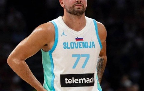 欧洲杯综述:东契奇34+9+5仍吞败仗 字母31分希腊开门红