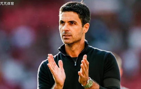 这次买对了！阿尔特塔力排众议买下门将，如今已是英超顶级选手