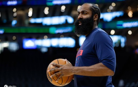 哈登自曝有个儿子+现女友怀孕 当年被雷霆交易让他生气