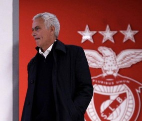 21次射门却输0-1！穆帅开炮：裁判对我有意见无视药厂不道德行为