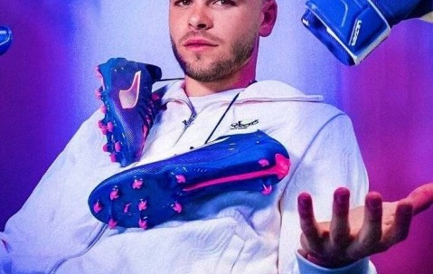 大巴黎不想当冤大头！4冠王功勋被下逐客令，恩里克对代替者满意