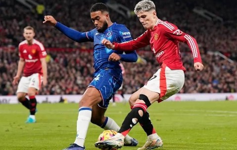 加纳乔铁心转投切尔西，向曼联发出最后通牒，否则宁愿坐穿冷板凳