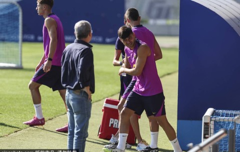 卡索拉重返西甲：24年后，奥维耶多与陶瓷球场再续前缘