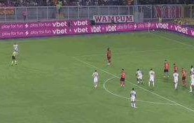 莫德里奇：还在适应意甲，教练让我多说话带带新人