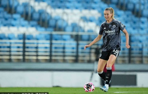 皇马女足4-0狂胜拉科鲁尼亚：十人应战仍势不可挡！