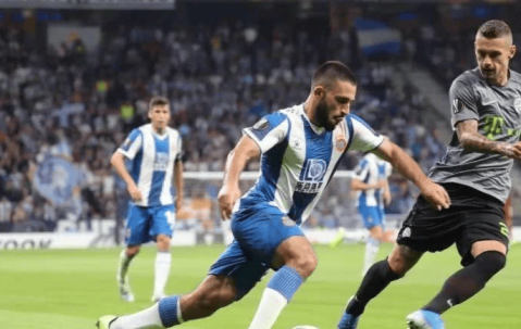 欧冠资格赛：费伦茨瓦罗斯 vs 卡拉巴赫