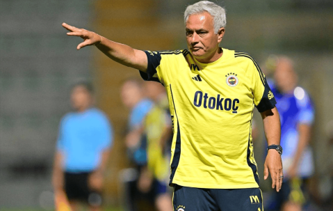 1-0，62岁穆帅发威：率队掀翻意甲劲旅，迎季前热身赛第4胜